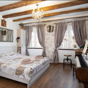  Apartman Domus Maximus