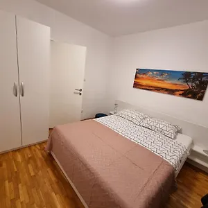 https://maki.in-istria.net
